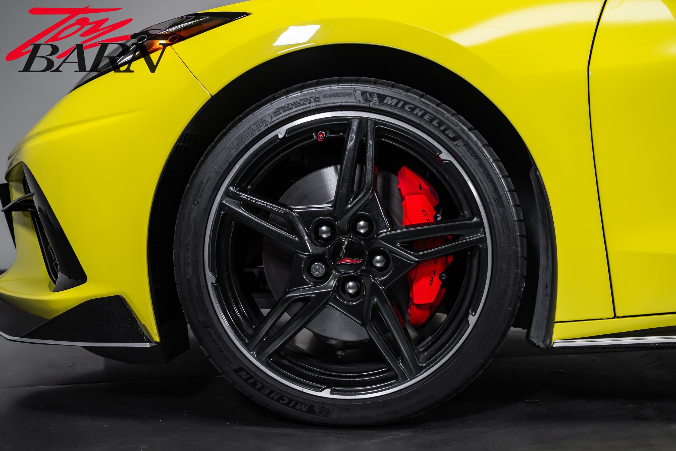 Used 2021 Chevrolet Corvette Stingray Premium Conv w/ Z51 Performance Package RWD image 25