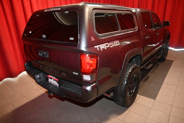 Used 2018 Toyota Tacoma TRD Off-Road image 13