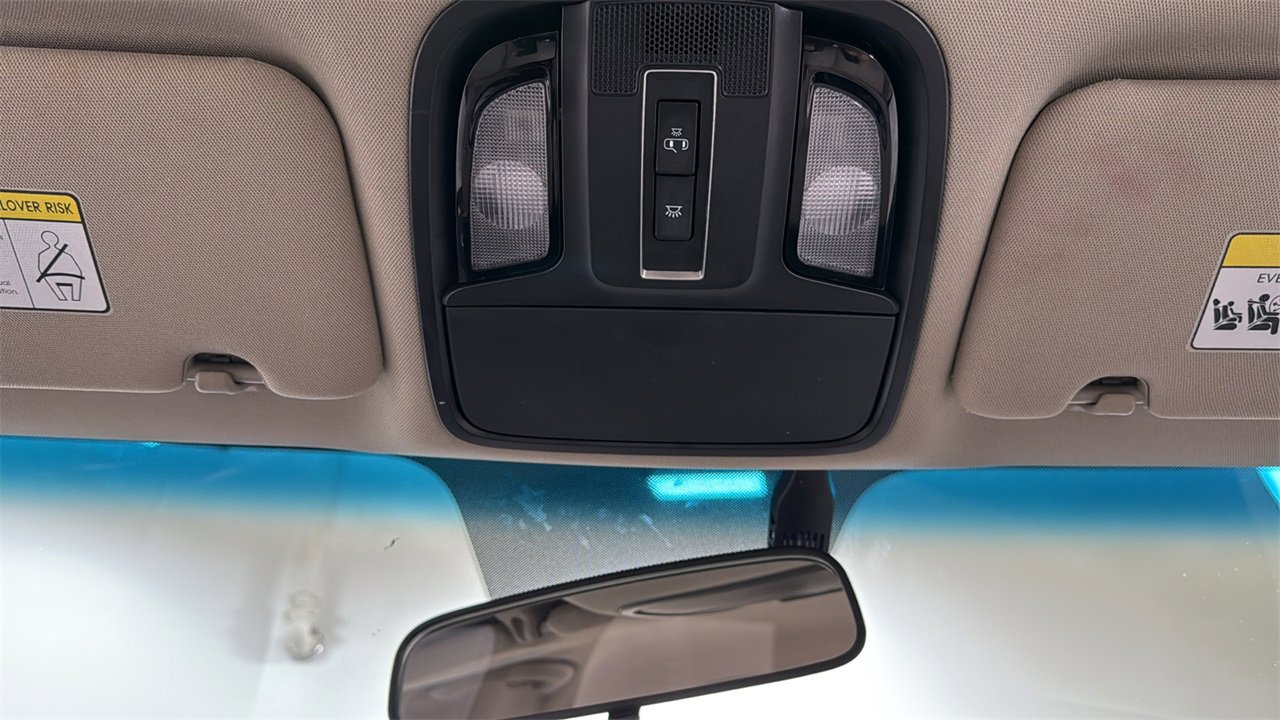 Used 2020 Kia Sorento LX w/ LX I4 Convenience Package image 11