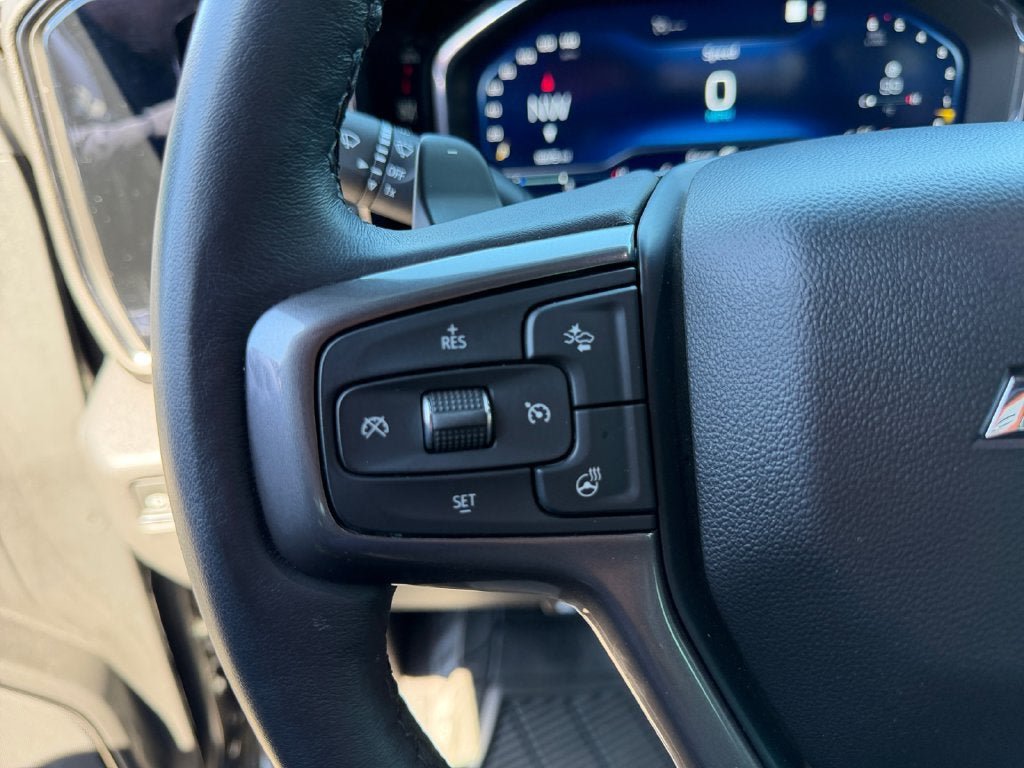 Used 2022 Chevrolet Silverado 1500 ZR2 w/ Technology Package AWD/4WD image 15