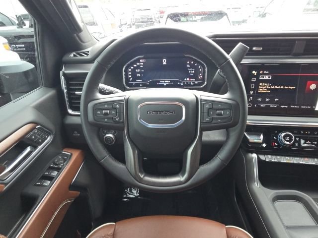 Used 2025 GMC Sierra 2500 Denali Ultimate image 33
