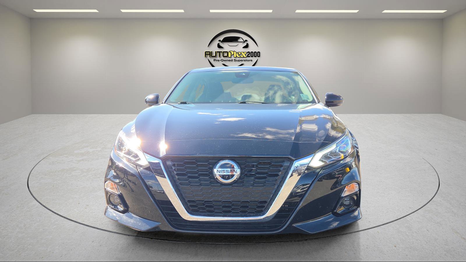 Used 2021 Nissan Altima 2.5 SL image 2