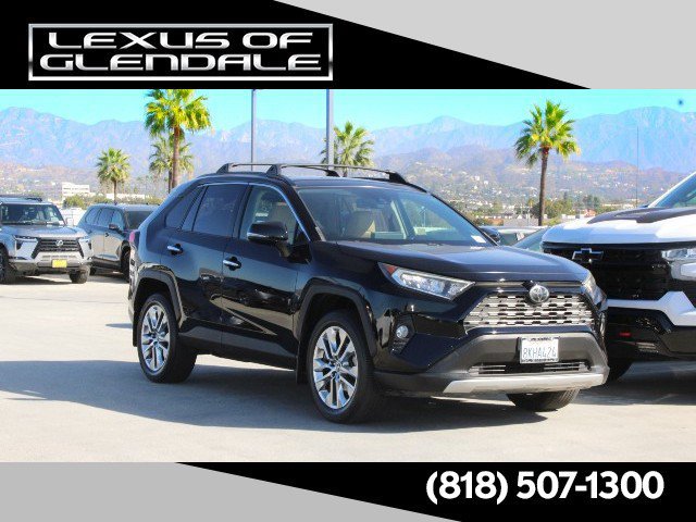 Used 2019 Toyota RAV4 Limited w/ Carpet Mat Package