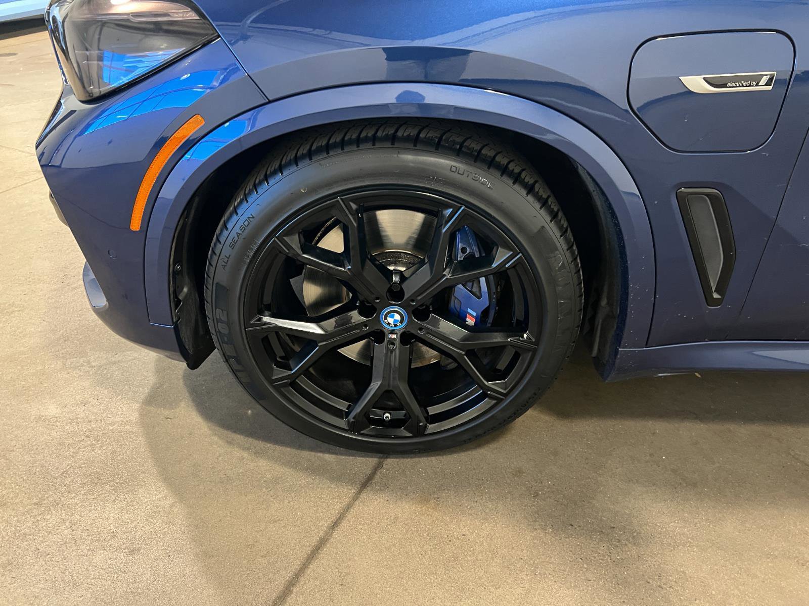 Used 2022 BMW X5 xDrive45e w/ M Sport Package image 49
