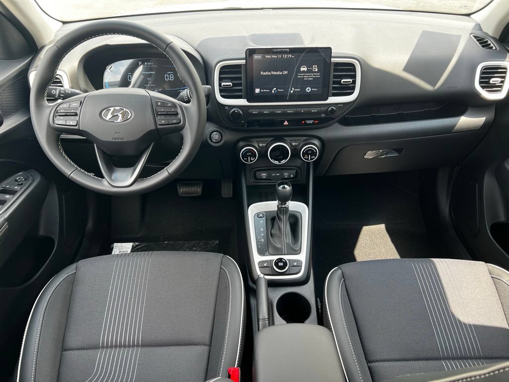 New 2026 Hyundai Venue SEL FWD image 34