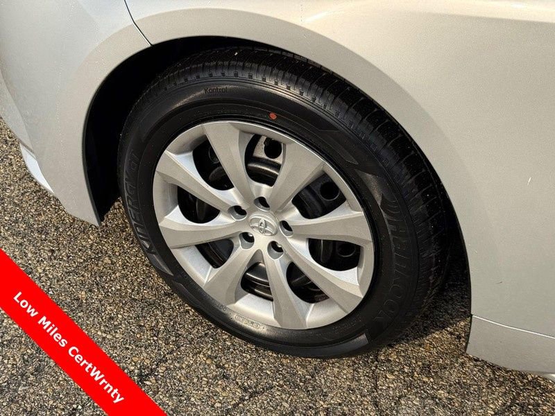 Used 2023 Toyota Corolla LE image 10