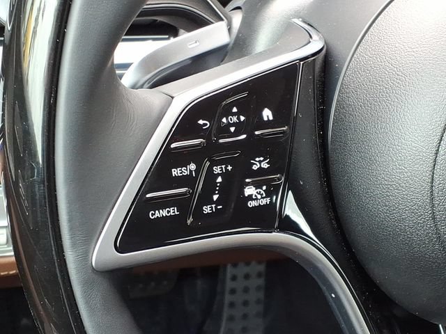 New 2026 Mercedes-Benz GLS 580 4MATIC image 9
