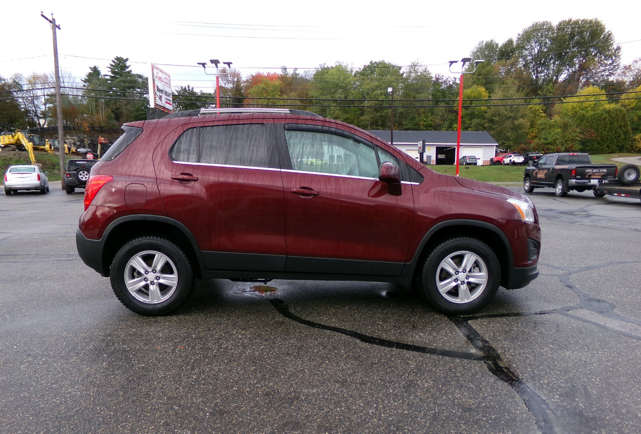 Used 2016 Chevrolet Trax LT w/ LT Convenience Package image 6