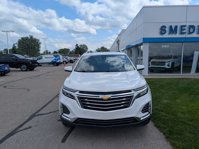 Used 2022 Chevrolet Equinox Premier AWD/4WD image 3