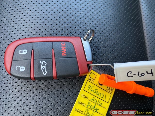 Used 2016 Dodge Challenger SRT Hellcat RWD image 28