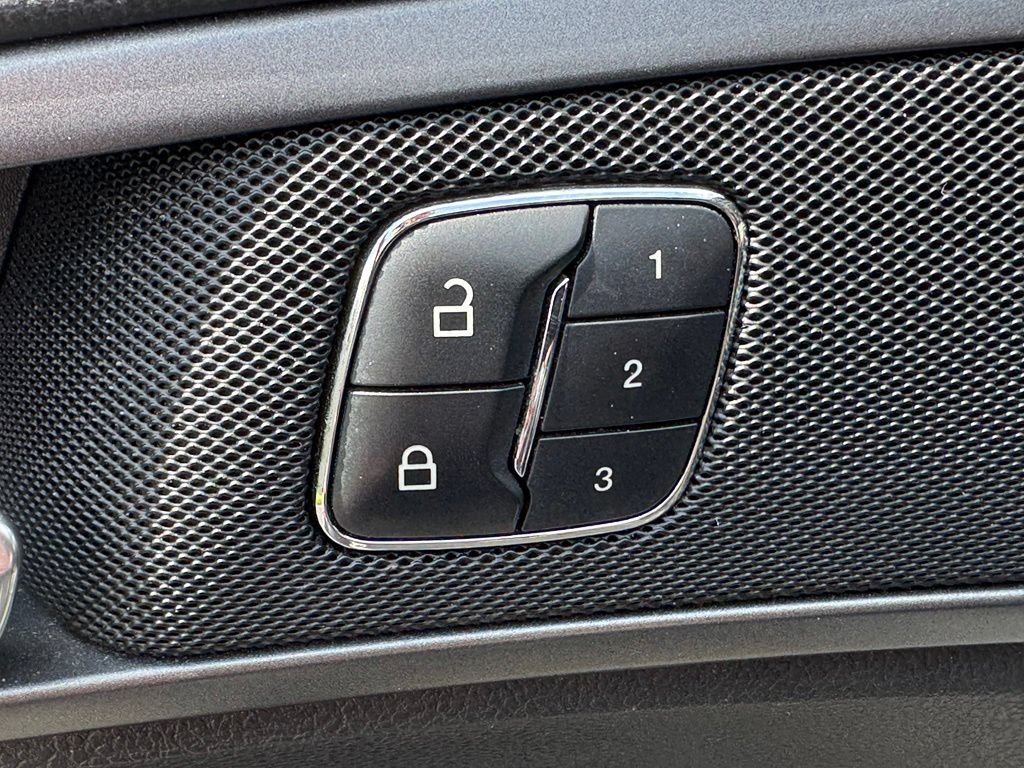 Used 2014 Ford Fusion Titanium AWD/4WD image 17