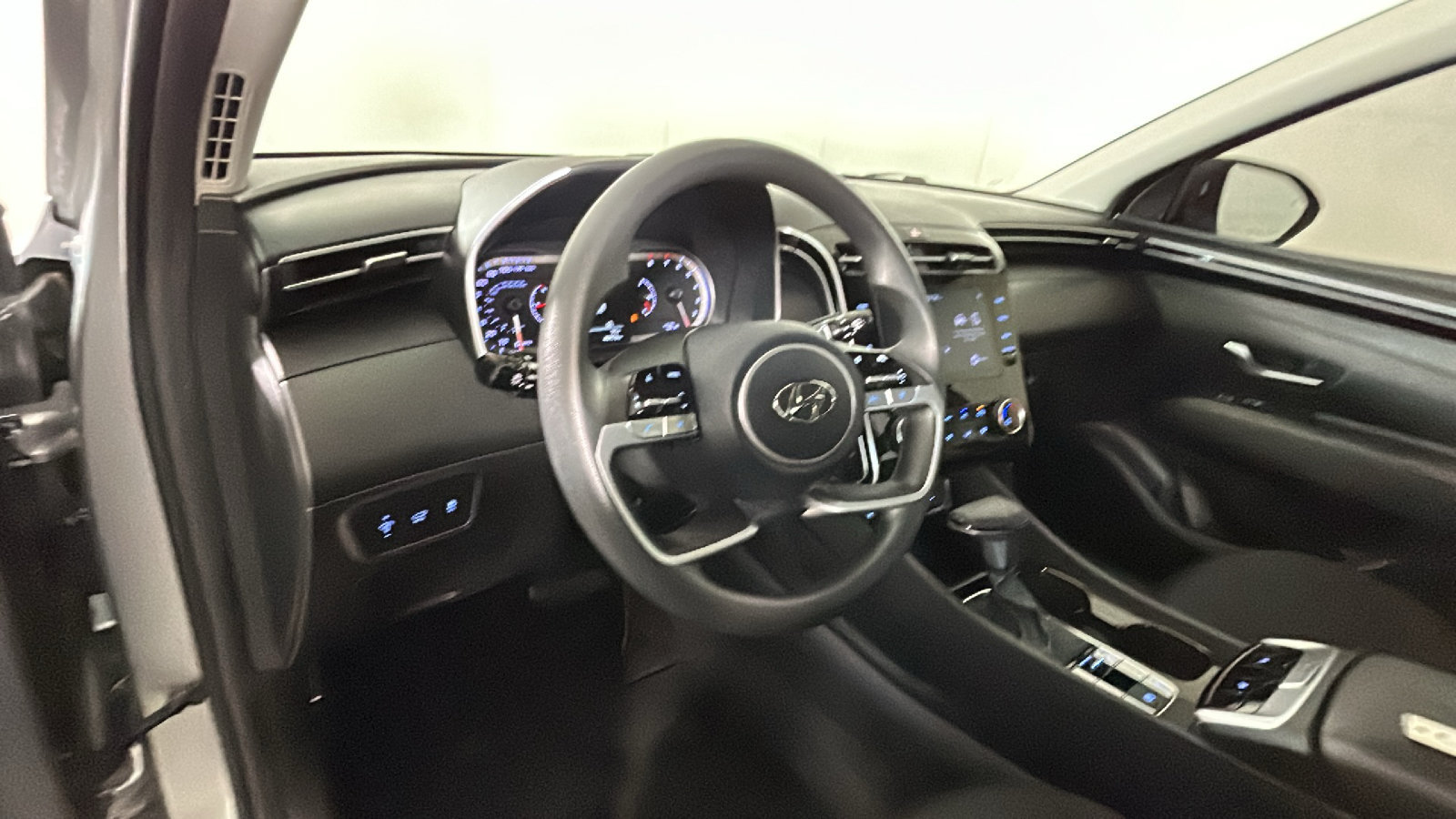 Used 2023 Hyundai Tucson SEL AWD/4WD image 17