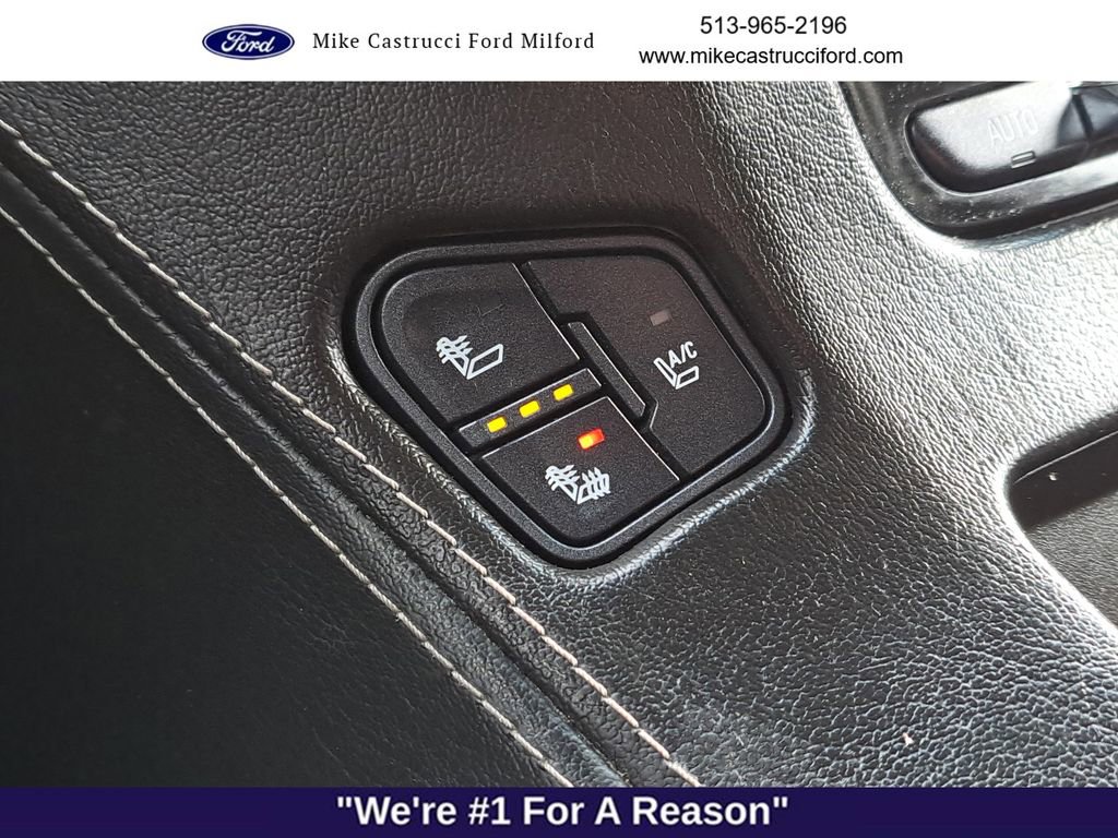 Used 2015 GMC Yukon XL SLT image 16