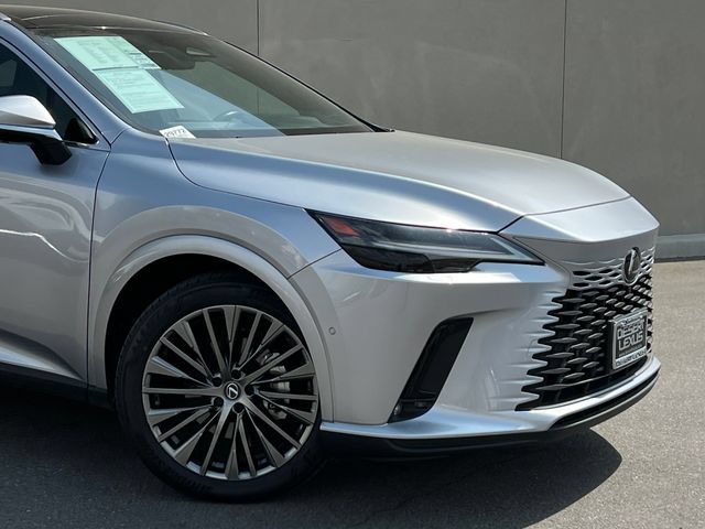 Used 2025 Lexus RX 450h AWD w/ Convenience Package image 2