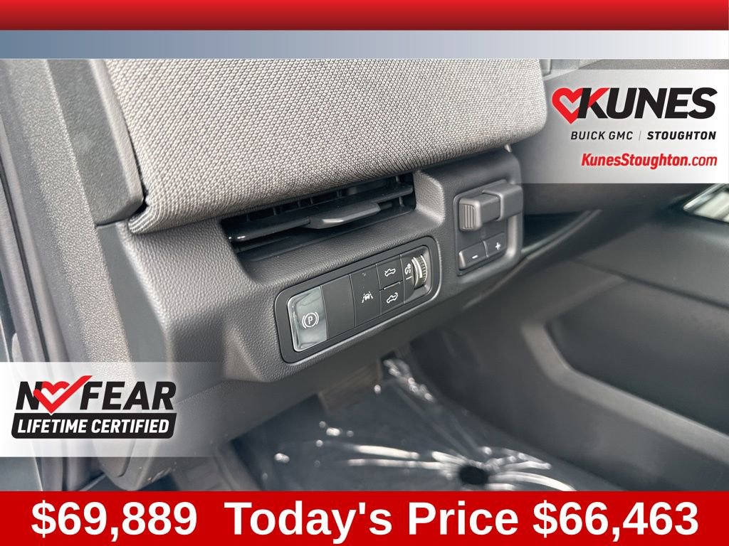 New 2026 GMC Sierra EV Elevation image 20