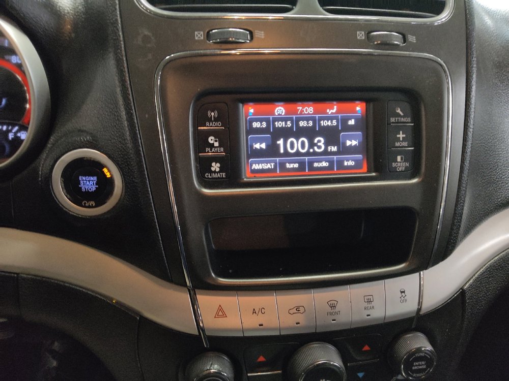 Used 2020 Dodge Journey SE w/ SE Popular Equipment Group image 25