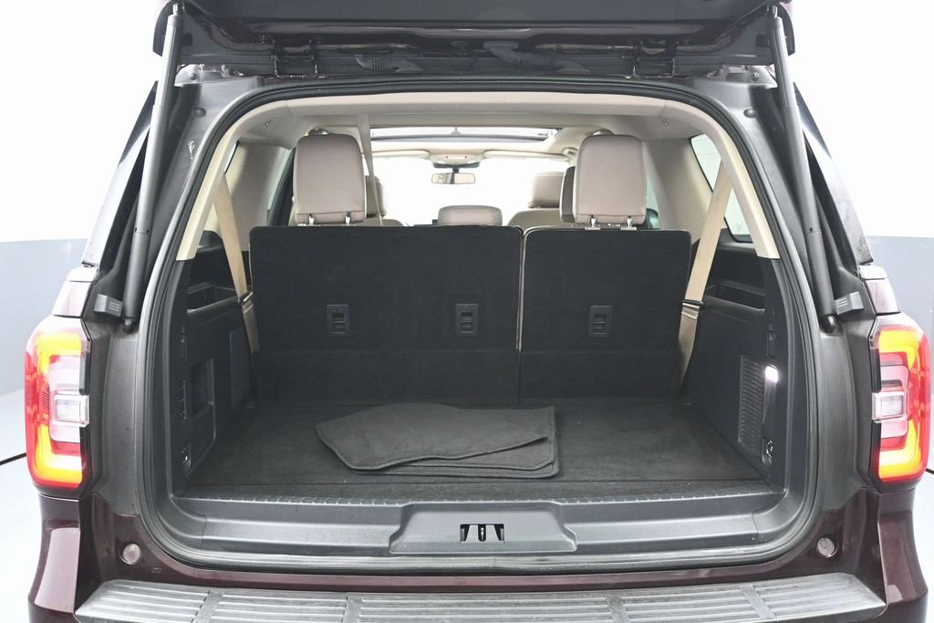 Used 2024 Ford Expedition Max Limited image 17