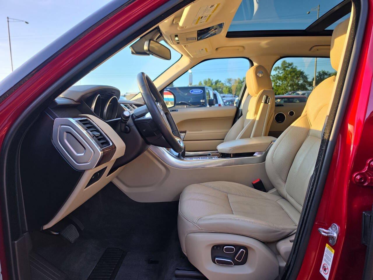 Used 2014 Land Rover Range Rover Sport HSE AWD/4WD image 9
