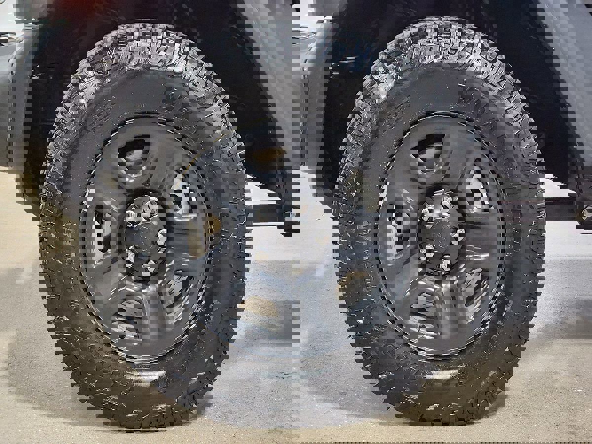 Used 2020 Jeep Wrangler Unlimited Sport image 26