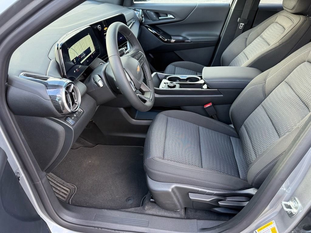 New 2026 Chevrolet Equinox LT image 5