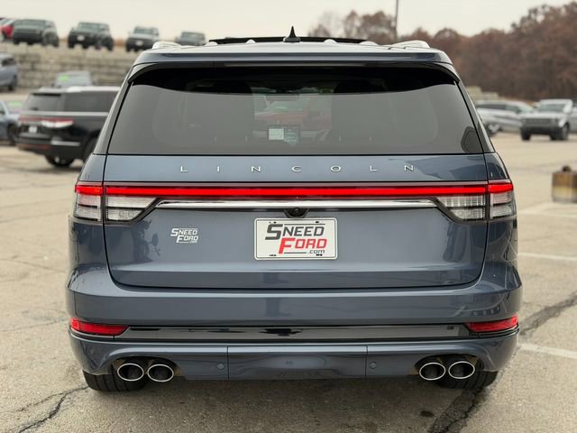 Used 2021 Lincoln Aviator Grand Touring w/ Equipment Group 302A image 6