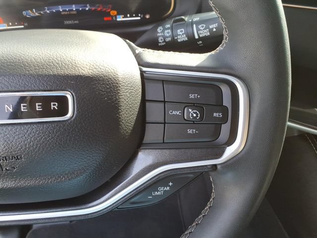 Certified 2023 Jeep Wagoneer 4WD w/ Premium Group I image 20