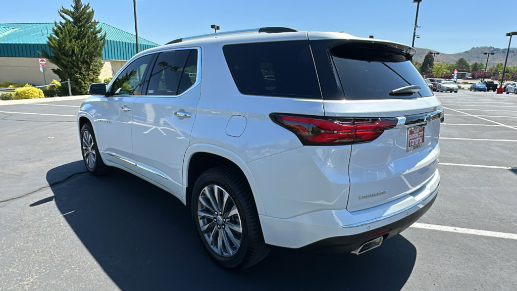 Used 2023 Chevrolet Traverse Premier image 5