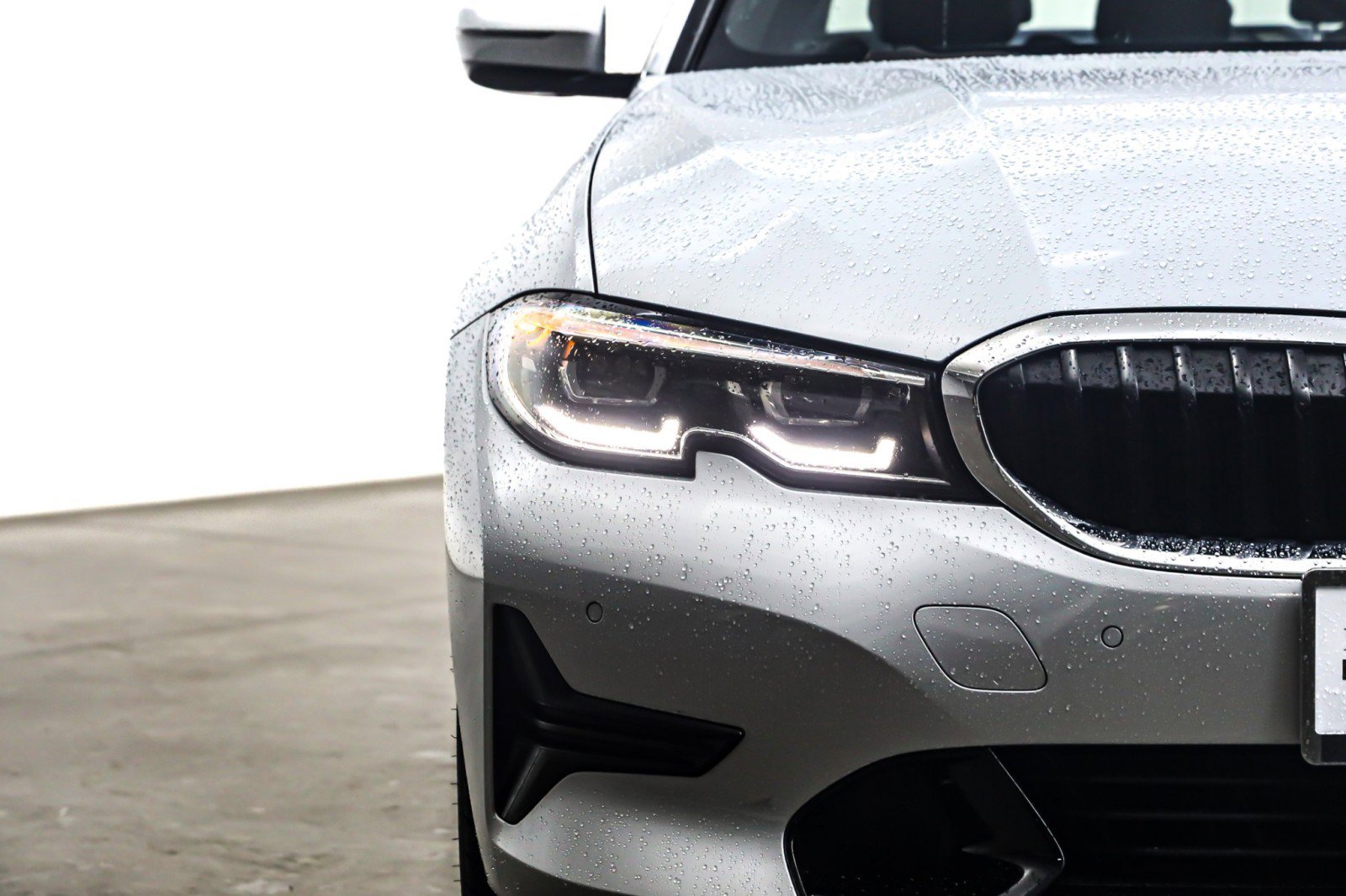 Used 2019 BMW 330i Sedan w/ Convenience Package image 13