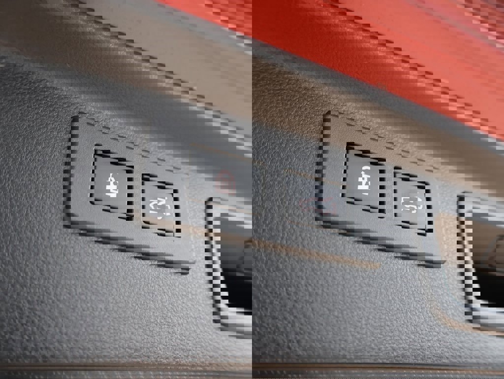 Used 2020 Subaru Forester Touring image 17