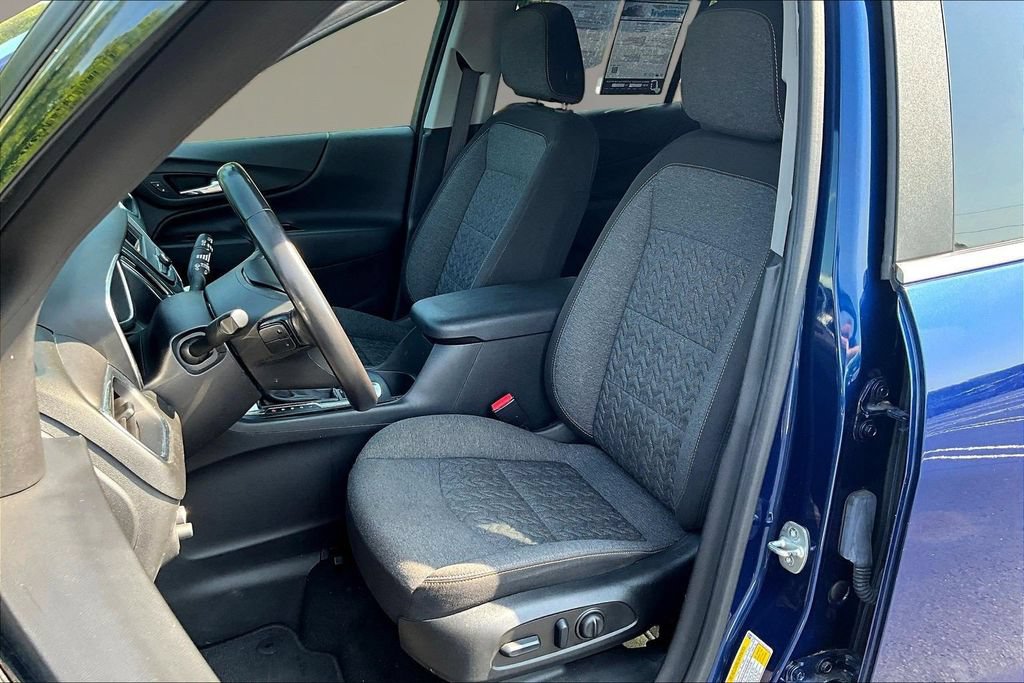 Used 2022 Chevrolet Equinox LT AWD/4WD image 18