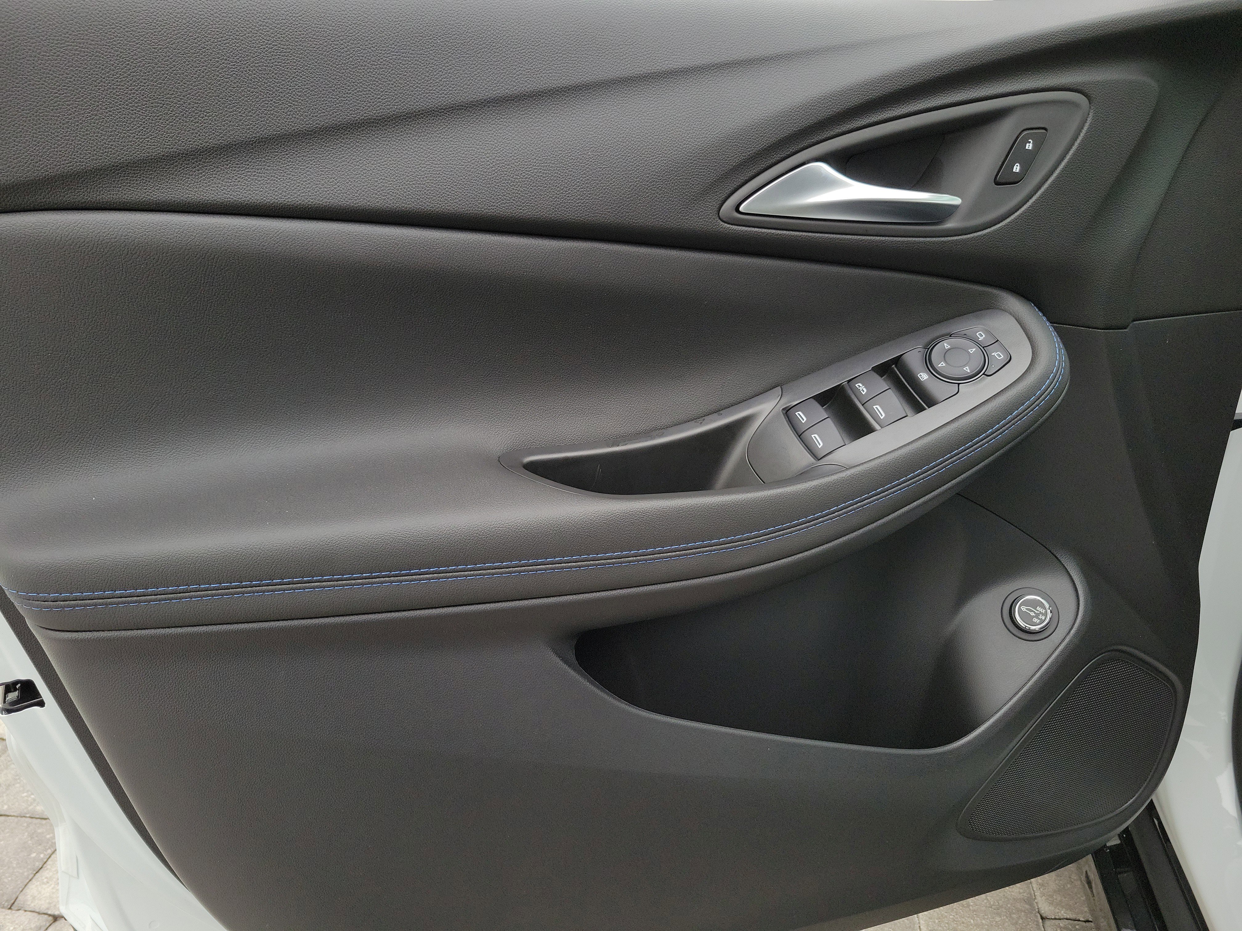 New 2026 Buick Encore GX Sport Touring w/ Advanced Technology Package image 17