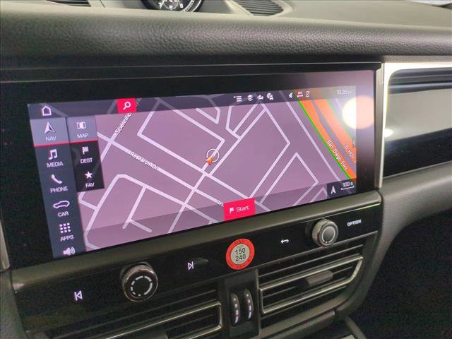 New 2026 Porsche Macan image 19