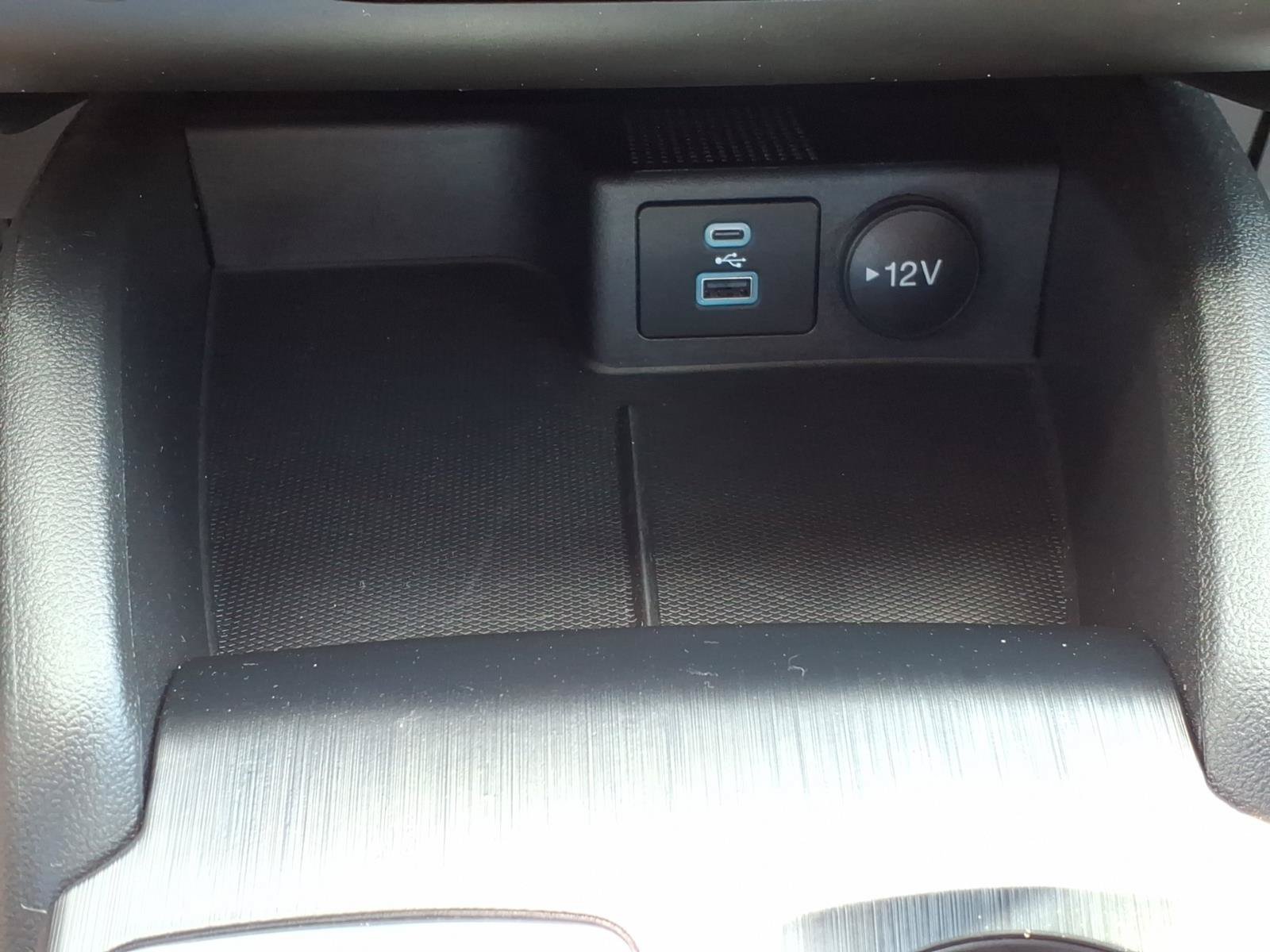 Certified 2023 Ford Escape Active AWD/4WD image 19