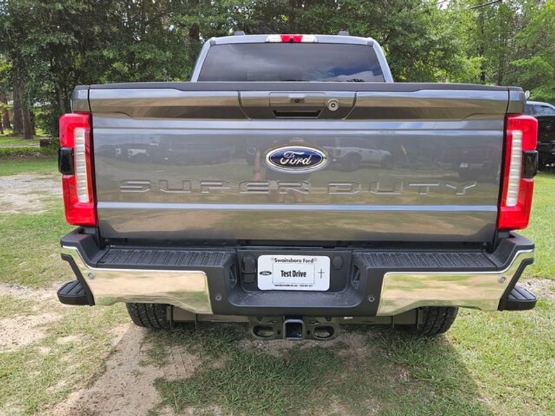 New 2025 Ford F250 Lariat w/ Chrome Package image 9