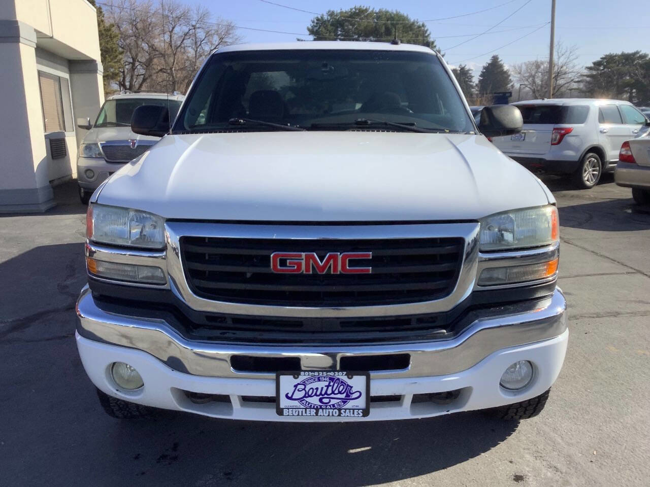 Used 2003 GMC Sierra 2500 SLE w/ Skid Plate Package image 6