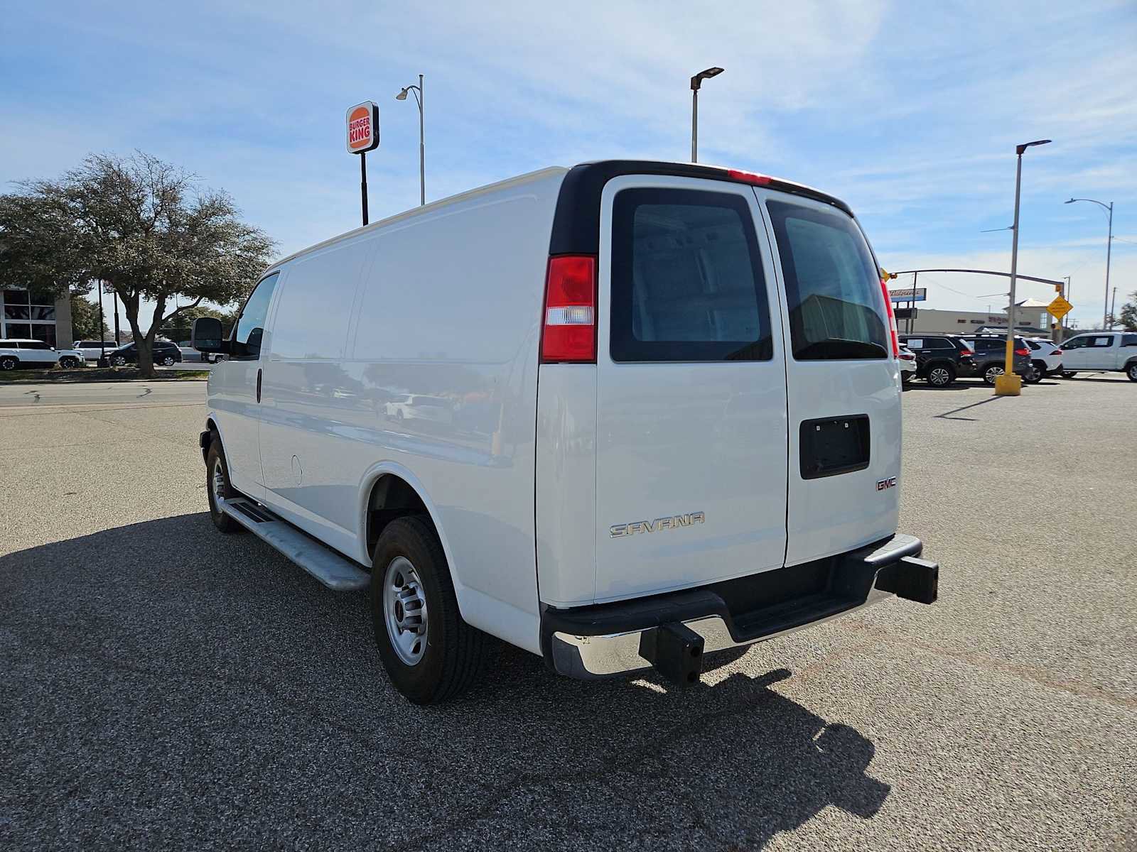 Used 2024 GMC Savana 2500 w/ Driver Convenience Package image 6
