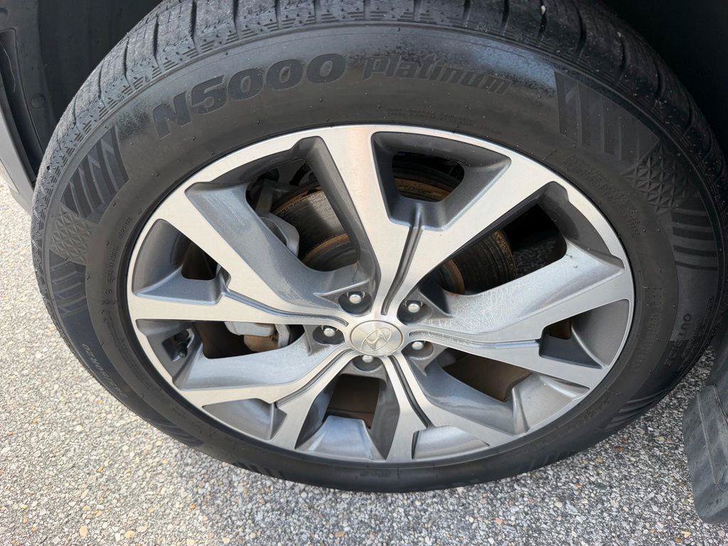 Used 2022 Hyundai Palisade SEL w/ Premium Package FWD image 27