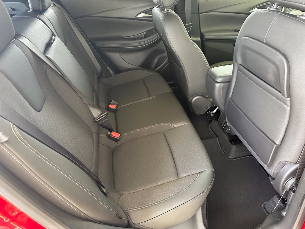 New 2026 Buick Encore GX Preferred w/ Comfort Package FWD image 34