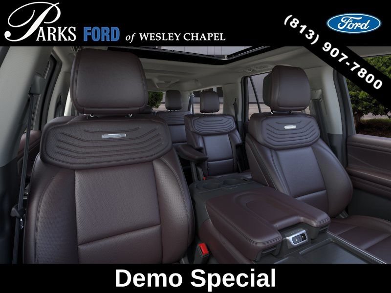 New 2026 Ford Expedition Max Platinum w/ Platinum Ultimate Package AWD/4WD image 10