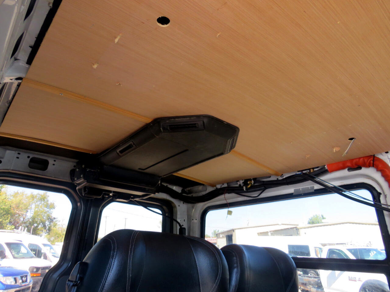 Used 2010 Freightliner Sprinter 2500 image 23