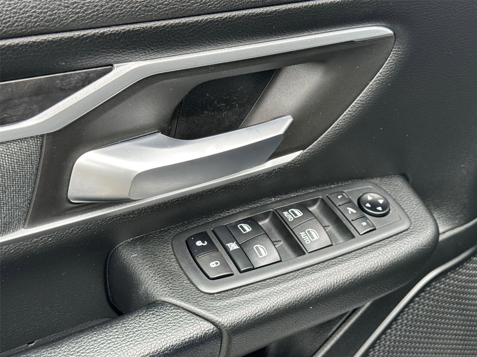 Used 2021 RAM 1500 Big Horn AWD/4WD image 29