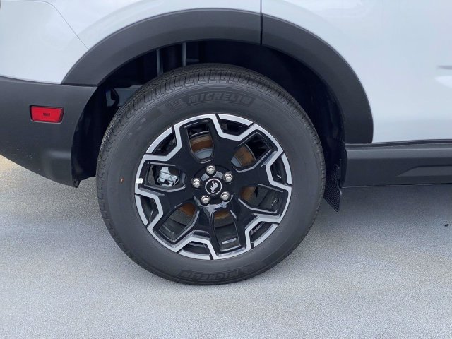 New 2026 Ford Bronco Sport Outer Banks w/ Outer Banks Tech Package+ AWD/4WD image 7