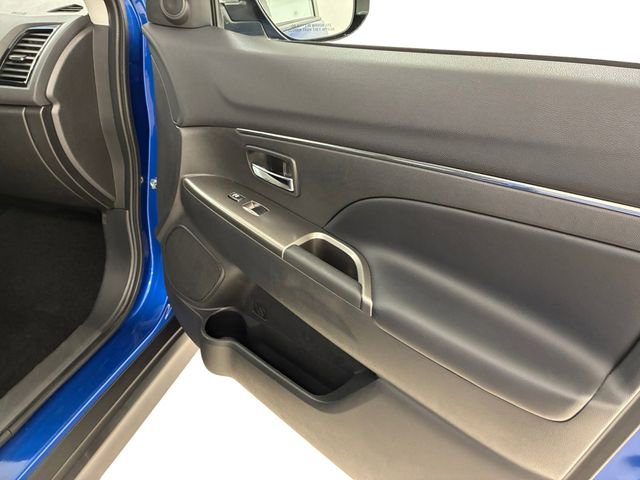 Used 2024 Mitsubishi Outlander Sport SE image 15