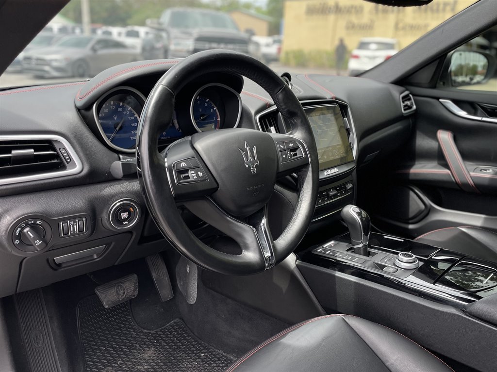Used 2017 Maserati Ghibli S Q4 AWD/4WD image 14