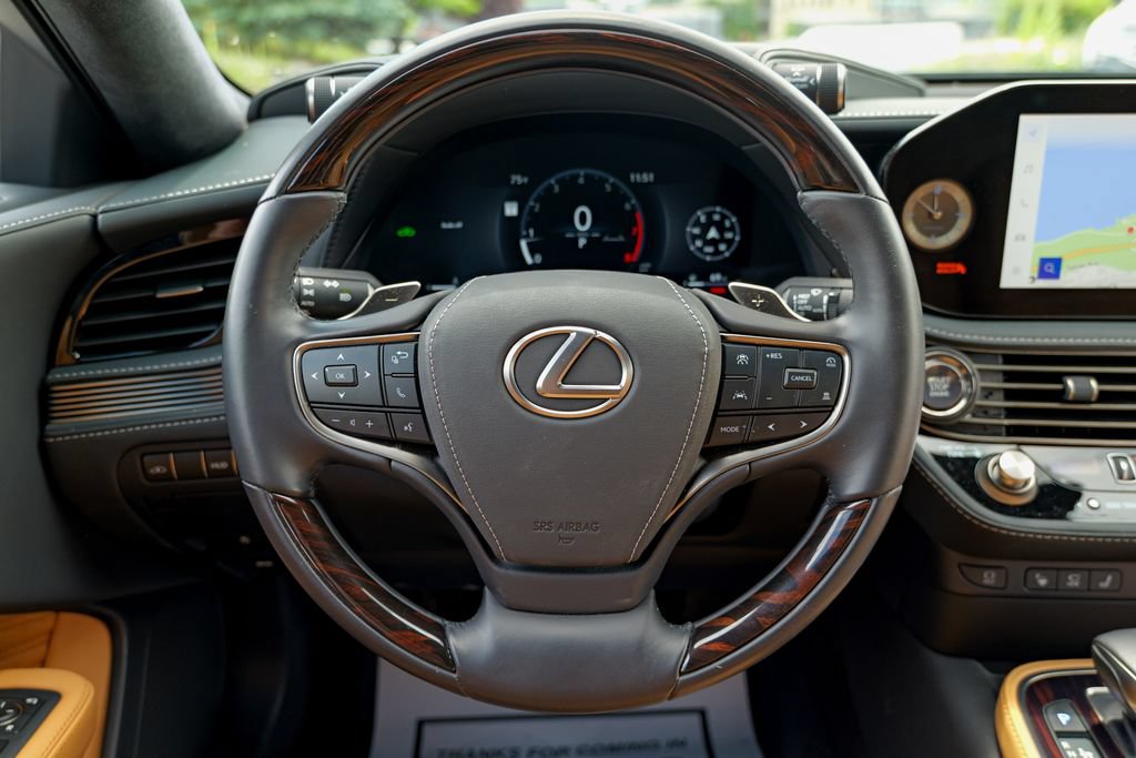 Used 2024 Lexus LS 500 AWD w/ Interior Upgrade Package image 44