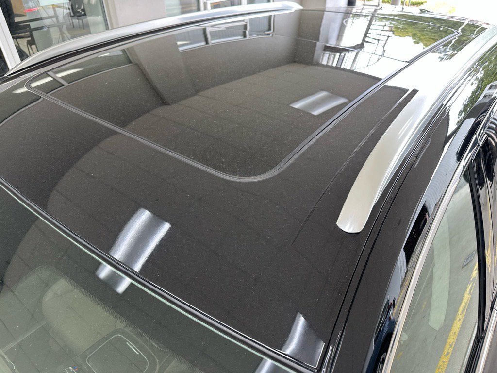 Used 2022 Lincoln Nautilus Reserve w/ Equipment Group 202A AWD/4WD image 4