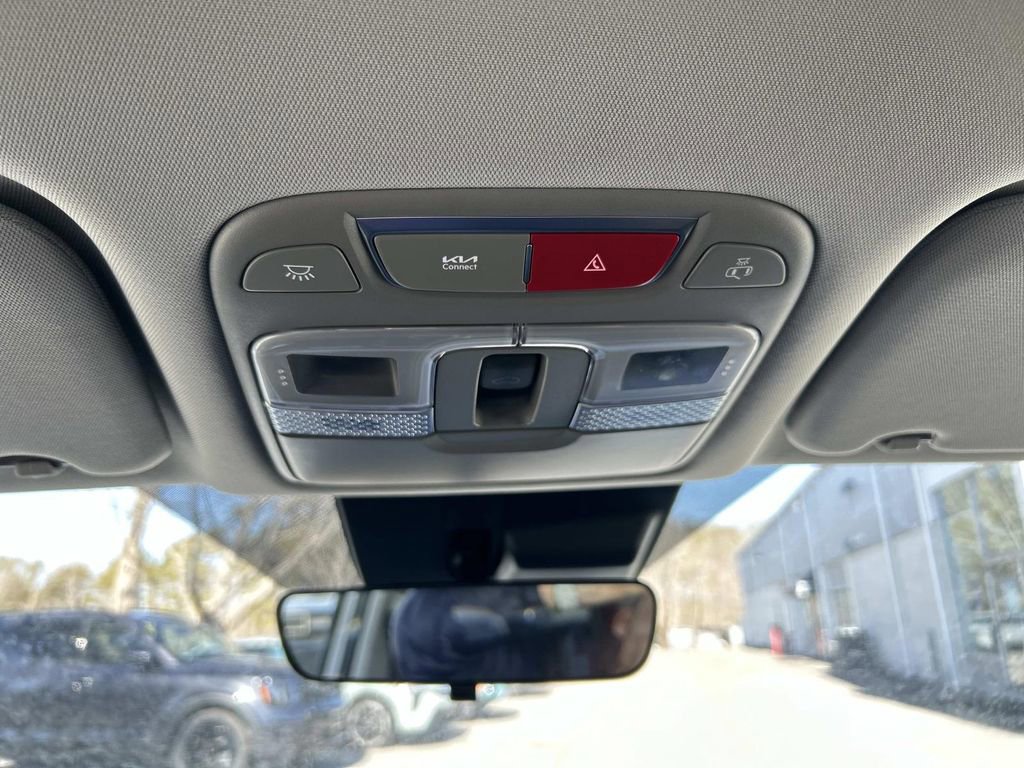 Certified 2025 Kia Telluride S image 38