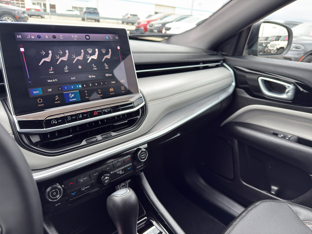 Used 2024 Jeep Compass Limited w/ Elite Group image 21