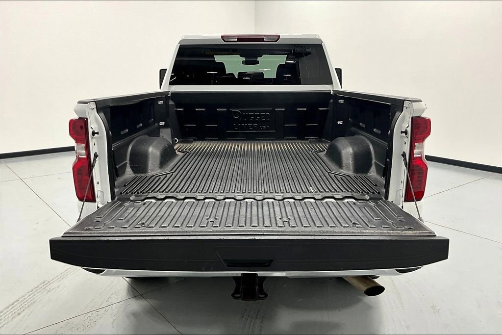 Used 2024 Chevrolet Silverado 2500 LT image 38