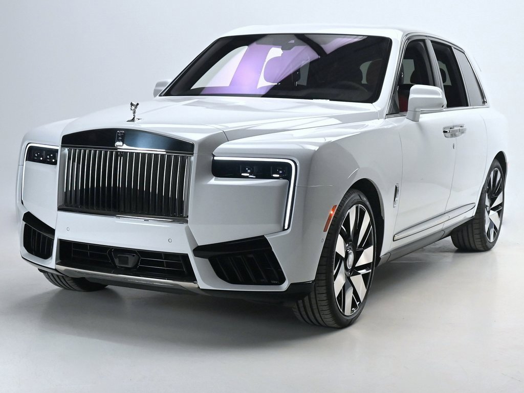 New 2025 Rolls-Royce Cullinan image 21